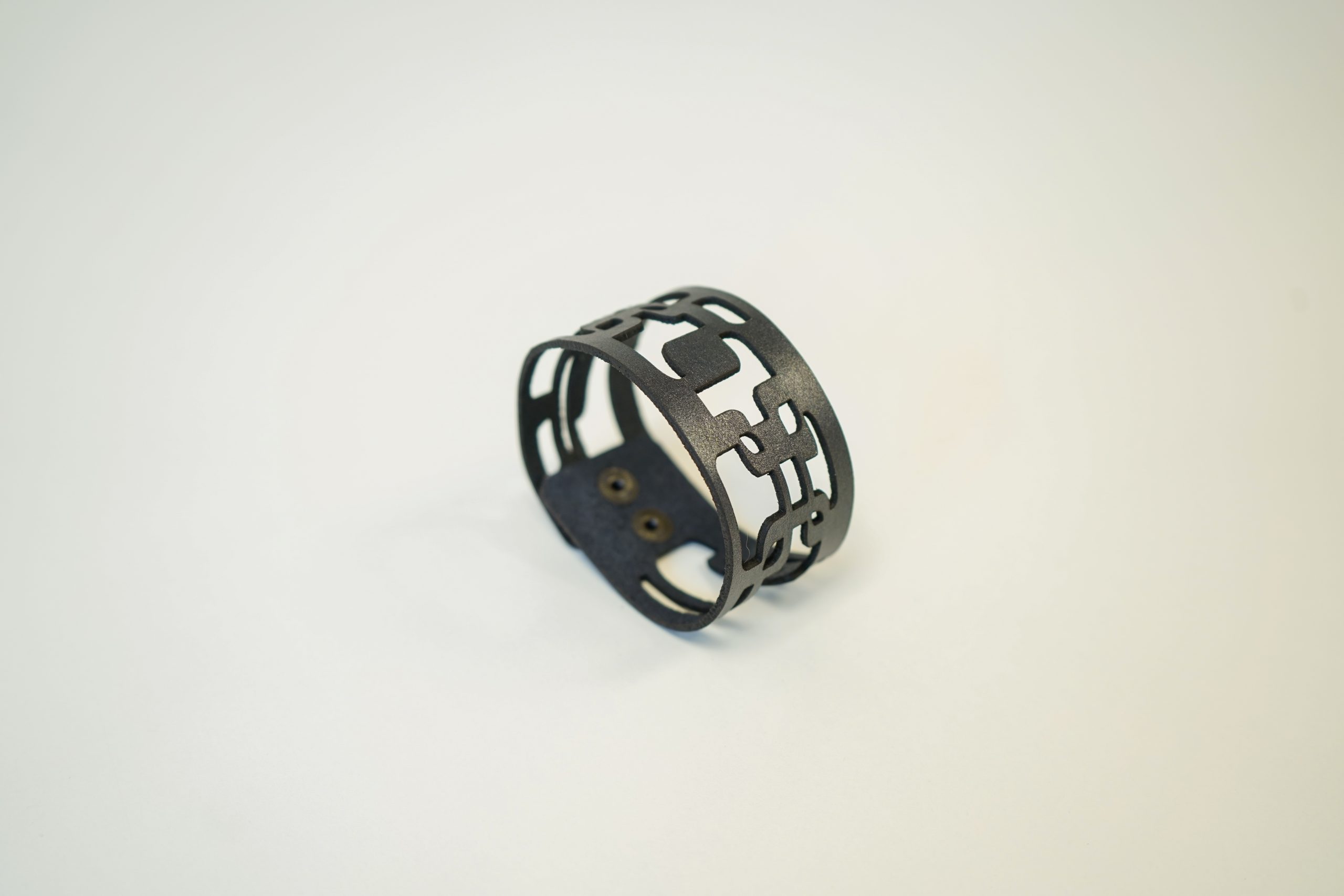 Brazalete Geo 2 antracita