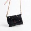 Bolso marrón de hombro en piel artesanal hecho a mano2 Bolso marrón de hombro en piel artesanal hecho a mano
