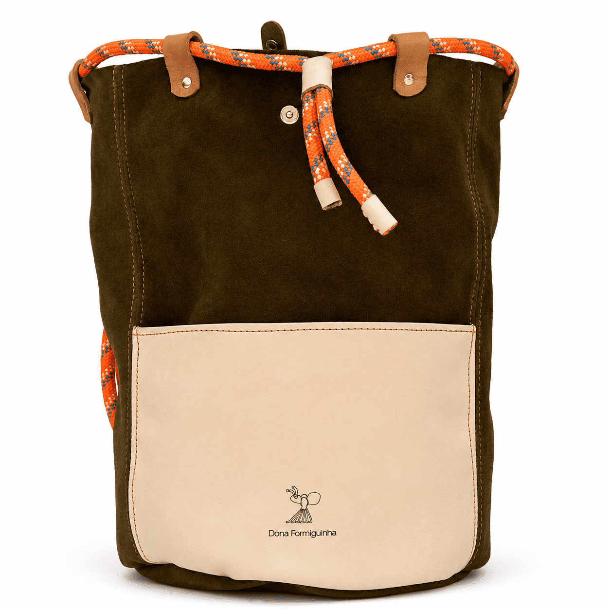 Mochila de piel artesanal marrón para mujer con cuerdas naranjas hecha a mano en Galicia4 Mochila de piel artesanal marrón para mujer con cuerdas naranjas hecha a mano en Galicia